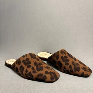 VINCE CAMUTO Larsina Mule Leopard Animal Print Women's Size 6.5M Slip On